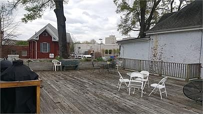 2nd image of 603 Lindsay St APT 5