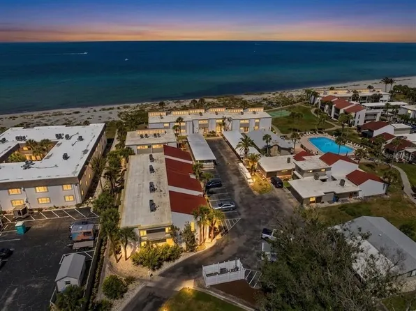 500 Park Blvd S APT 106, Venice, FL 34285