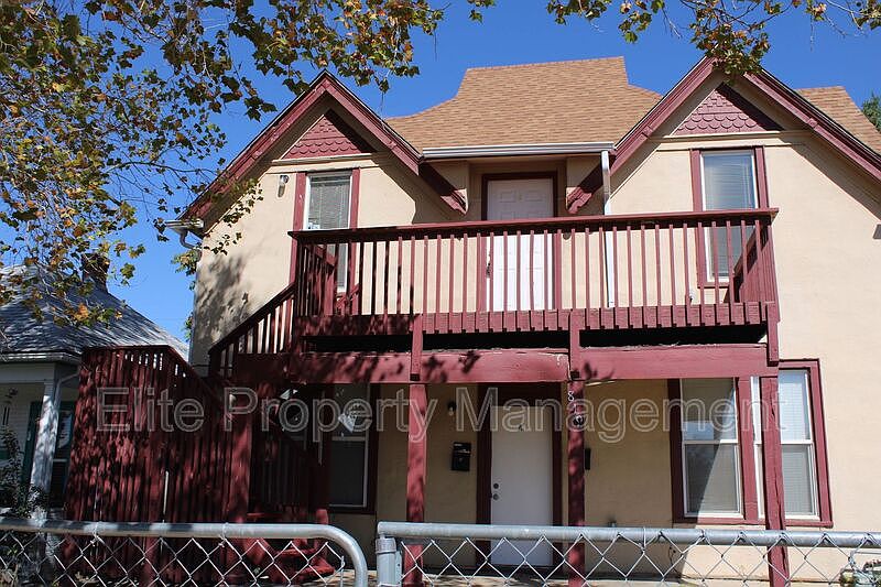 1st image of 819 E 10th St Unit B