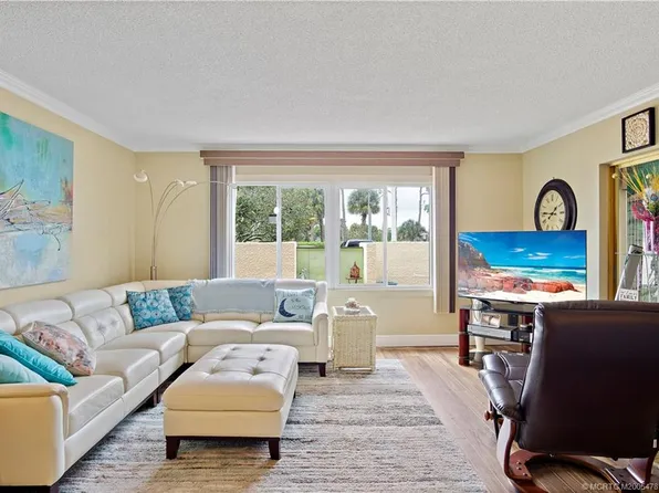 1800 SE Saint Lucie Blvd APT 9-107, Stuart, FL 34996