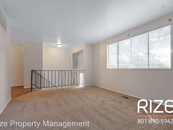 3rd image of 234 E Crestone Ave #8998085