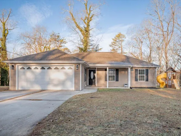 45 Ivy Ct, Chickamauga, GA 30707