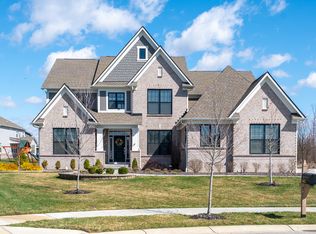 16823 Cobbs Pl, Westfield, IN 46074