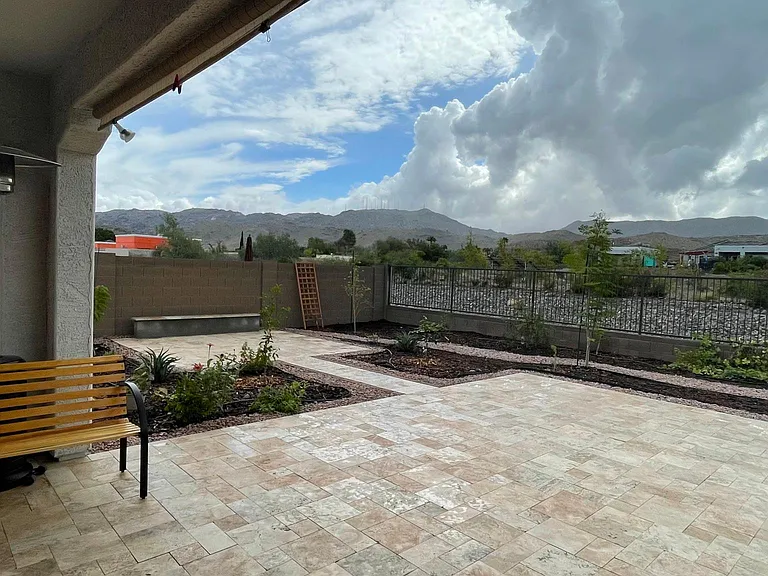 1547 W Corral Rd — Photo 30