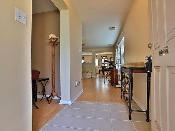 4th image of 1347 Flatrock Creek Dr