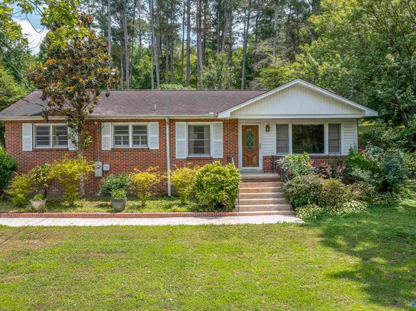 411 Macon Dr, Glencoe, AL 35905