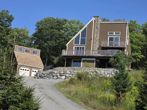 40 Skyline Drive, Holden, ME 04429