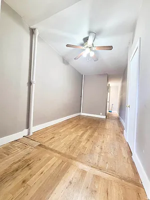 Rented by Delmark Realty LLC | media 30