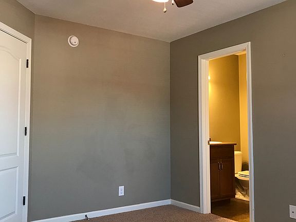 2nd image of 1443 Golf Club Ln #10