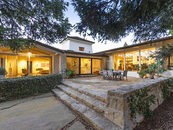 2nd image of 2069 China Flat Rd