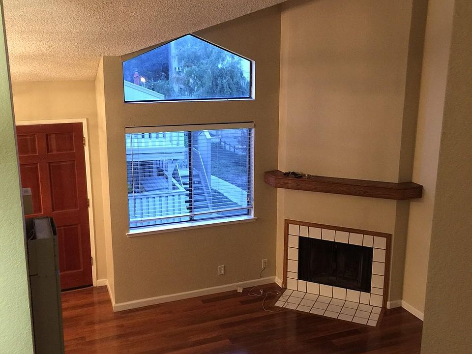 1st image of 362 Coyote Creek Cir
