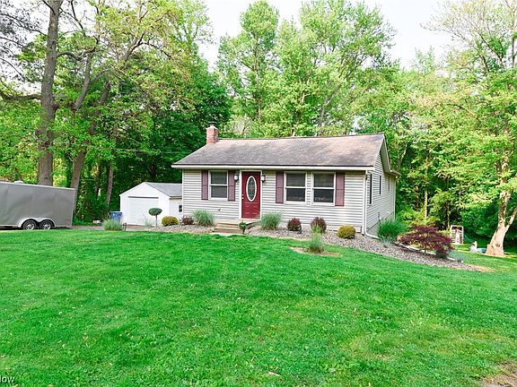 5th image of 3671 Dean Dr