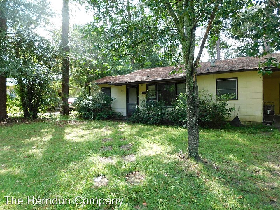 1st image of 821 Vallotton Dr