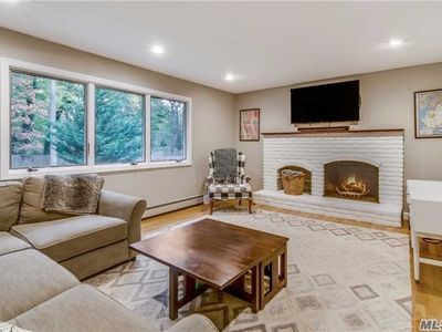 107 Rustic Rd, Port Jefferson, NY, 11777