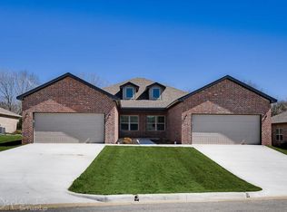 269 Turnberry Ct, Mountain Home, AR 72653