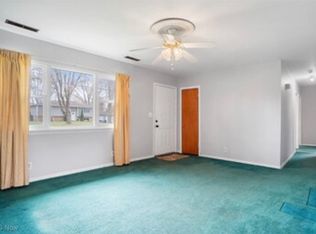 370 McKinney Blvd, Kent, OH 44240