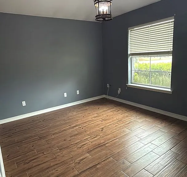 9812 Kings Pointe Dr — Photo 7