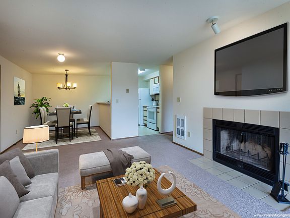 5th image of 13209 Newcastle Way APT C201