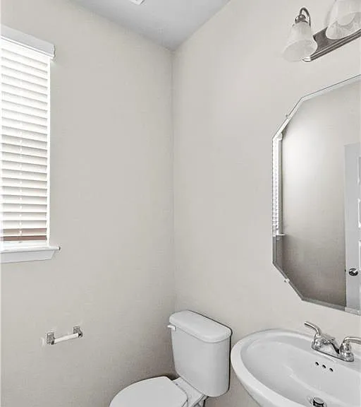 124 Fabion St — Photo 7