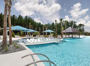 352 Dahlia Row Dr, Summerville, SC 29486