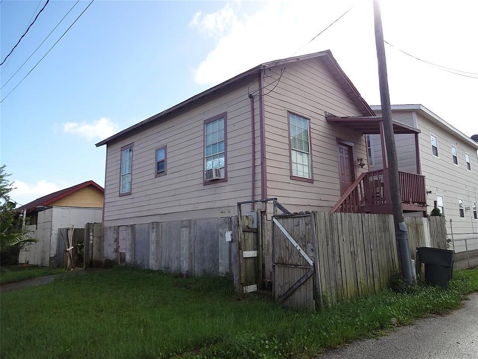1st image of 1015 48th St