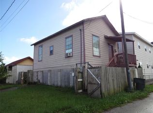 1015 48th St, Galveston, TX 77551