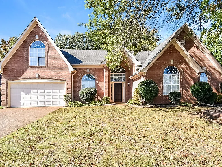 7730 Shadow Fork Ln — Photo 1