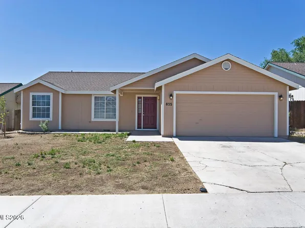 835 Columbine Dr, Fernley, NV 89408