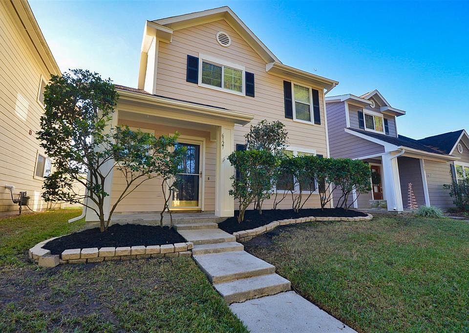 1st image of 6127 Kings Oaks Ln