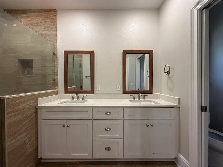 855 Avery Park Dr — Photo 30