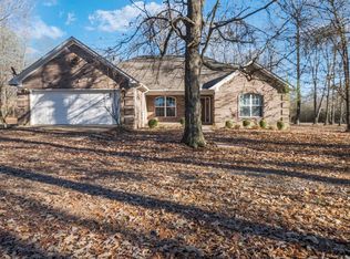 1914 Yielding Rd, Ward, AR 72176