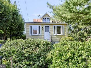 112 Bungalow Rd, Enola, PA 17025