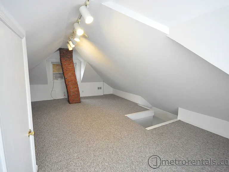 3rd floor bedroom