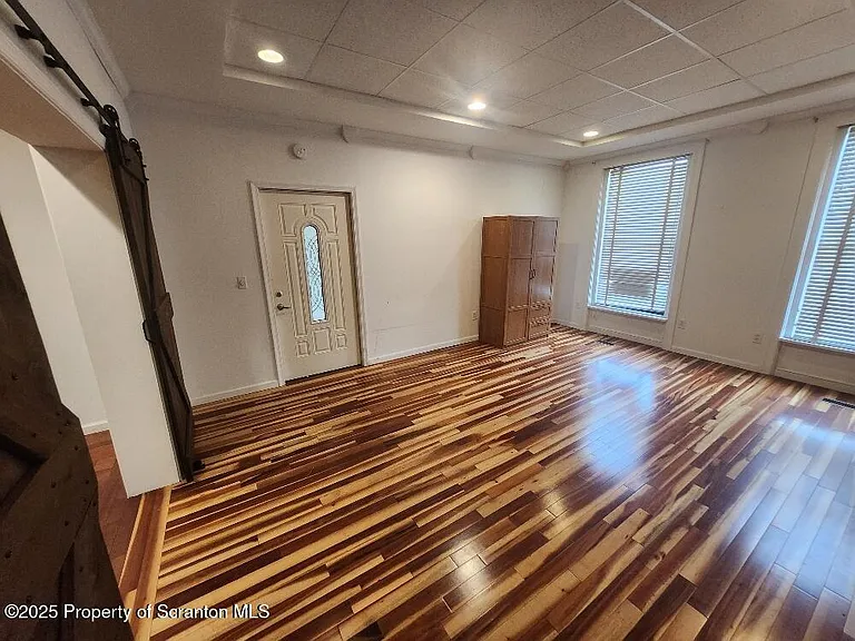 98 N Franklin St #1 — Photo 3
