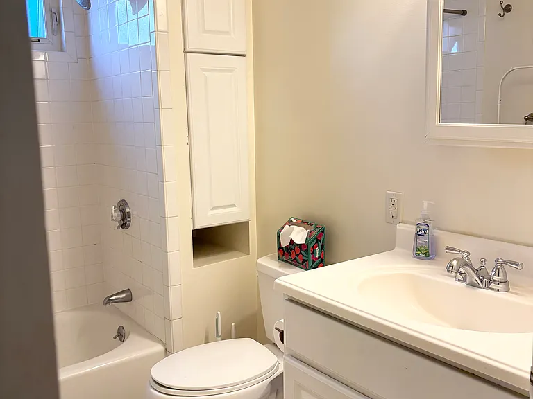 53 Litchfield St #1 — Photo 17