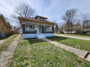 2239 Washington Ave, Terre Haute, IN 47803