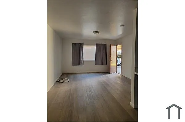 Building Photo - 2326 84th Ave #D
