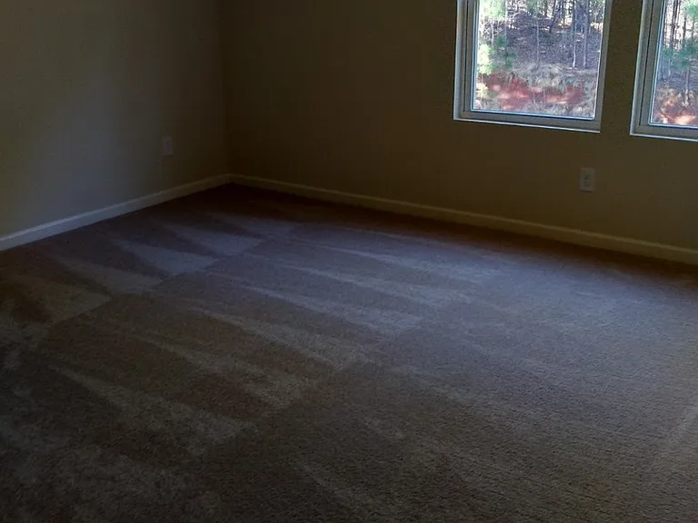 406 Erin Ct — Photo 10