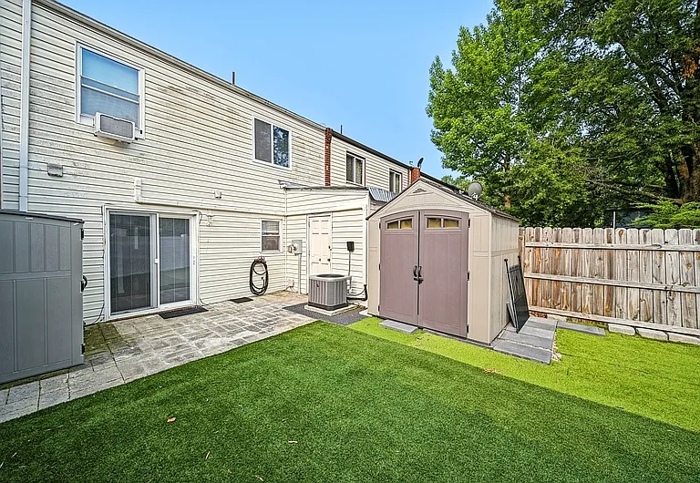 3244 Yorkborough Way — Photo 22