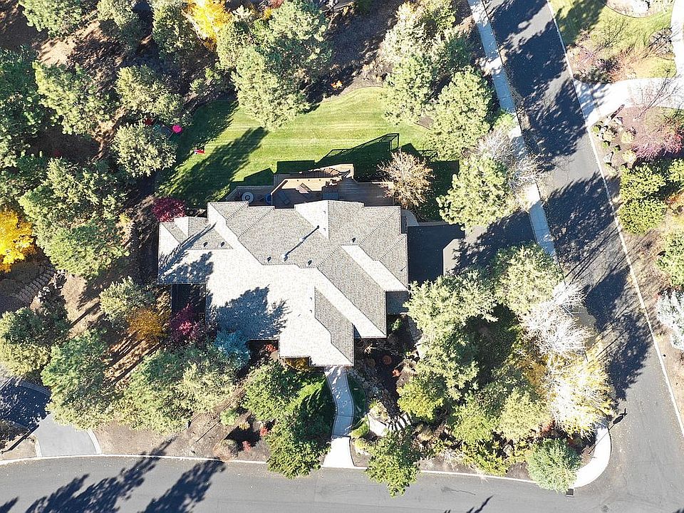 2nd image of 3374 NW Windwood Way