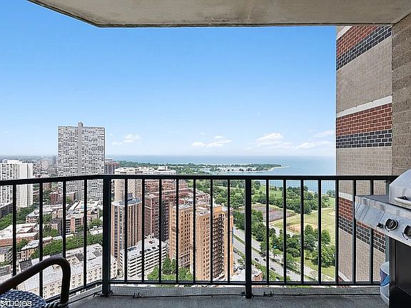 3rd image of 3662 N Lake Shore Dr #3608