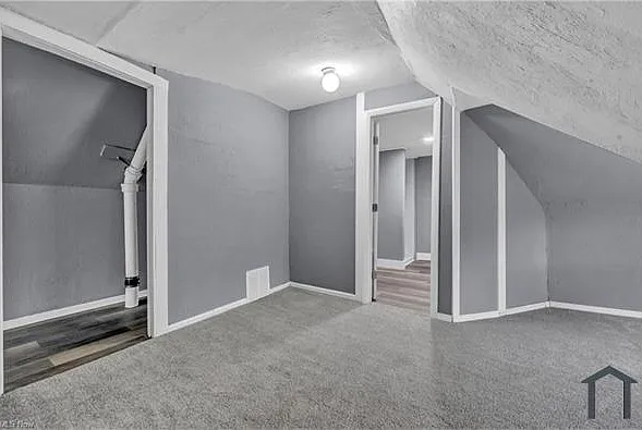 1114 E 112th St #2 — Photo 29