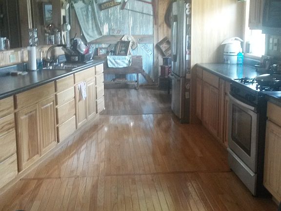 Dining room to Kitchen view.