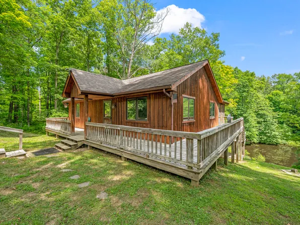 4065 Clay Lick Rd, Nashville, IN 47448