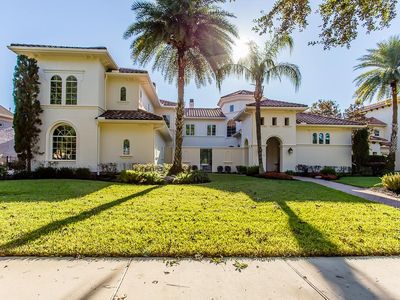 4 Grand Manor Ct, Sugar Land, TX, 77479