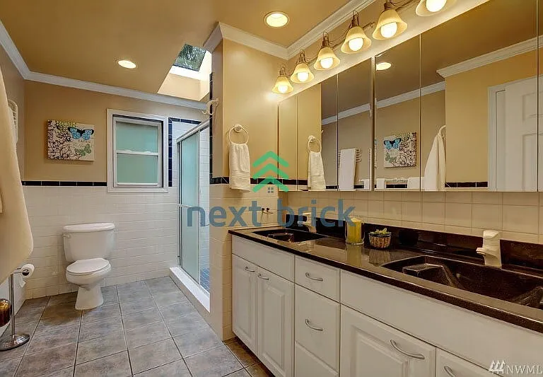 22310 SE 18th Ct — Photo 26