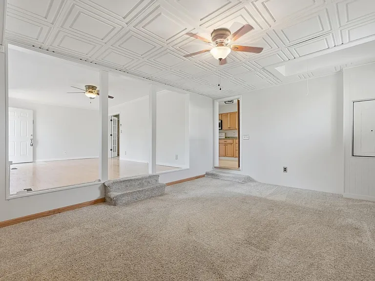 1276 Phils Dr — Photo 5
