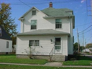 1st image of 233 Ballentine Ave