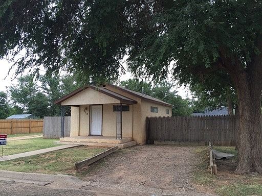 5th image of 615 W 13th St