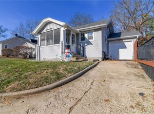 1850 W William St, Decatur, IL 62522